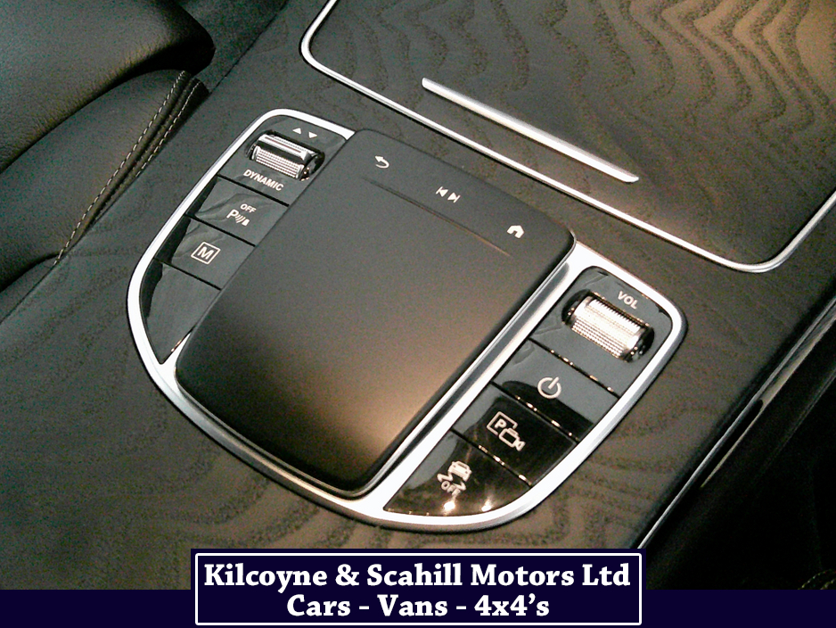 2022 Mercedes-Benz GLC Class - image 34