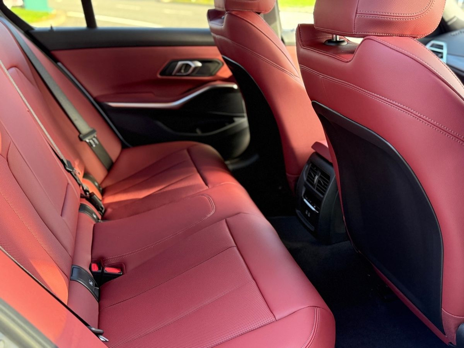 2026 BMW 3 Series - image 7