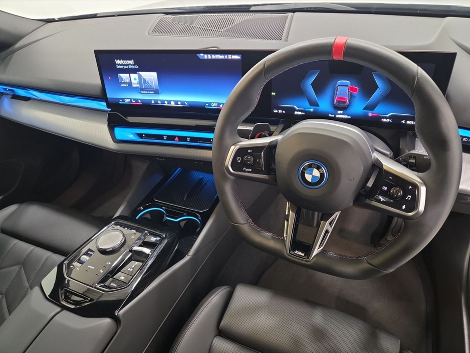 2025 BMW i5 M60 Saloon €82,950