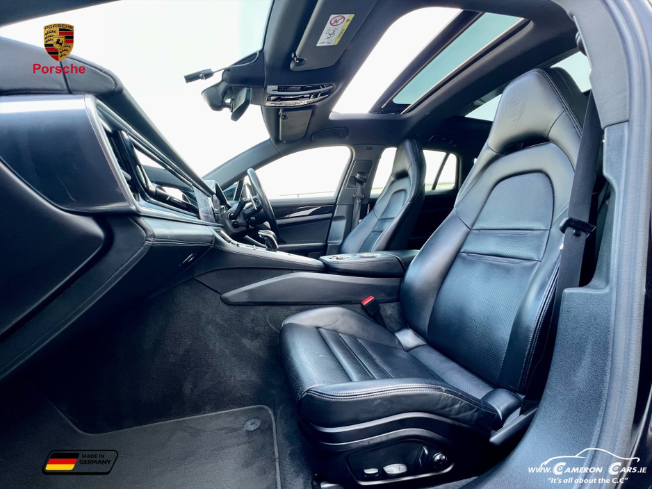 2022 Porsche Panamera - image 5