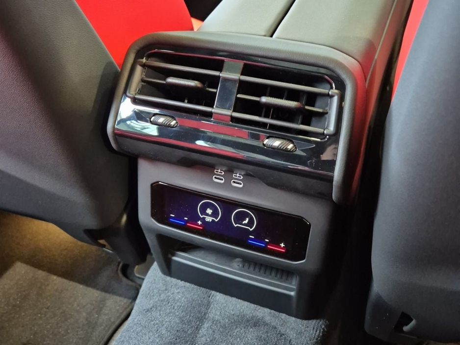 2026 BMW M5 - image 22