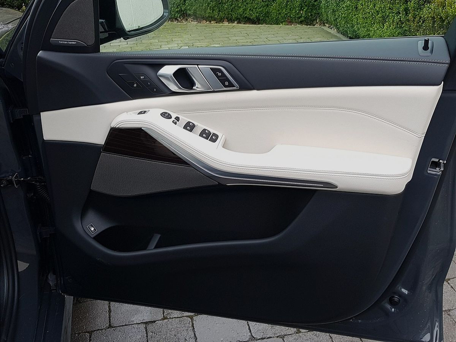 2026 BMW X5 xDrive50e M Sport €122,444