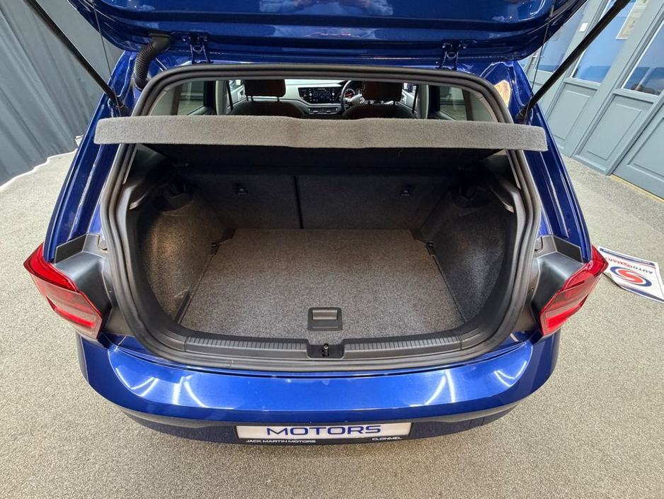 2018 Volkswagen Polo - image 32