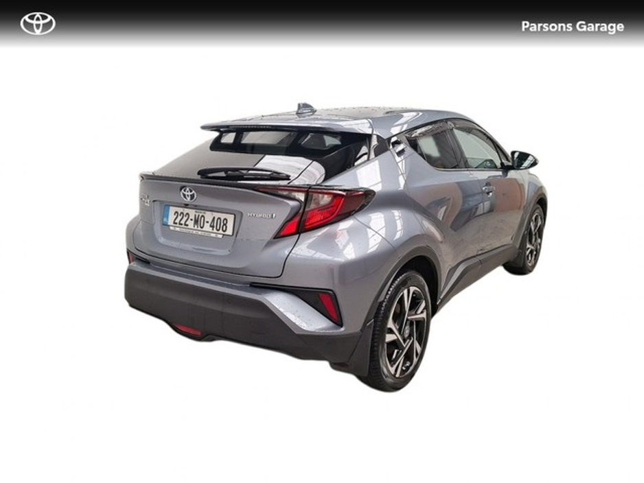 2022 Toyota C-HR - image 2