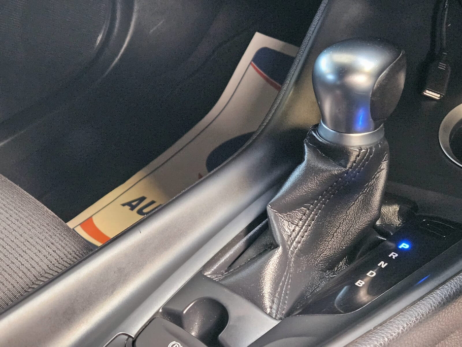 2018 Toyota C-HR - image 12