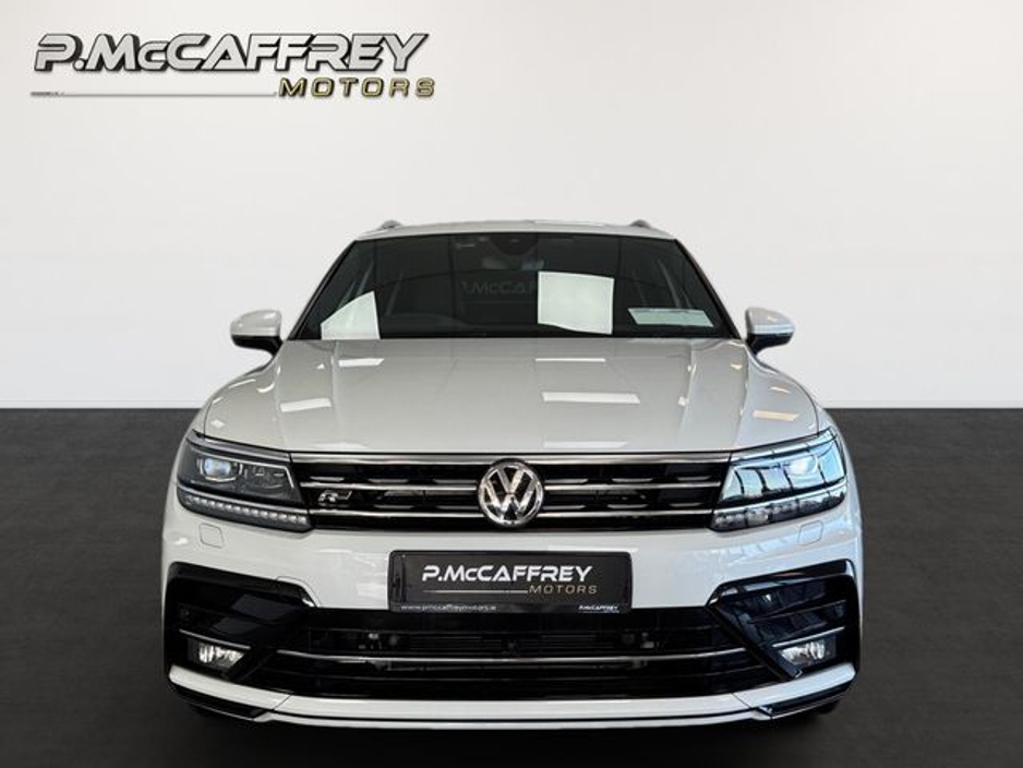 2020 Volkswagen Tiguan - image 2