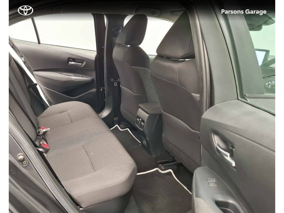 2023 Toyota Corolla - image 10