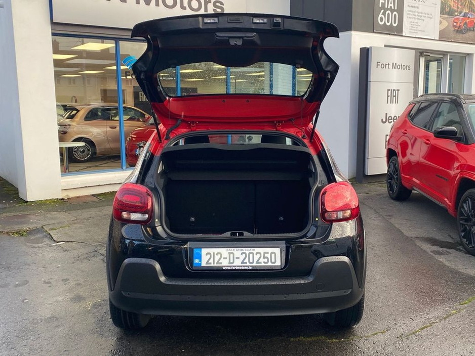 2021 Citroen C3 Flair Puretech 1.2 Automatic €17,950