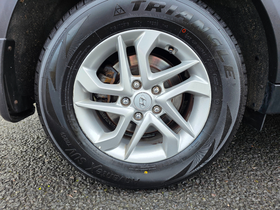 2018 Hyundai Tucson - image 8