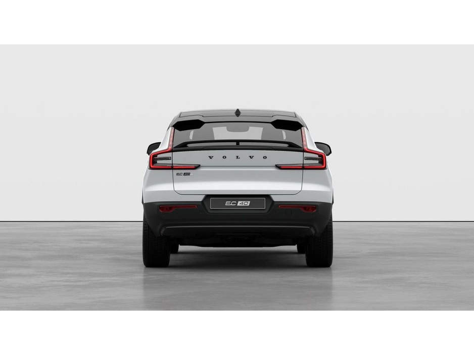 2026 Volvo EC40 - image 4