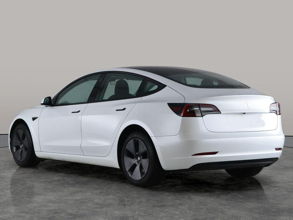 2023 Tesla Model 3 - image 2