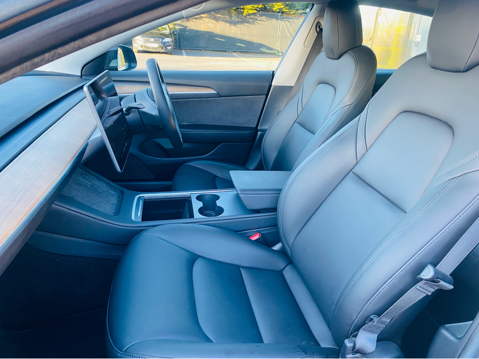 2021 Tesla Model 3 - image 14