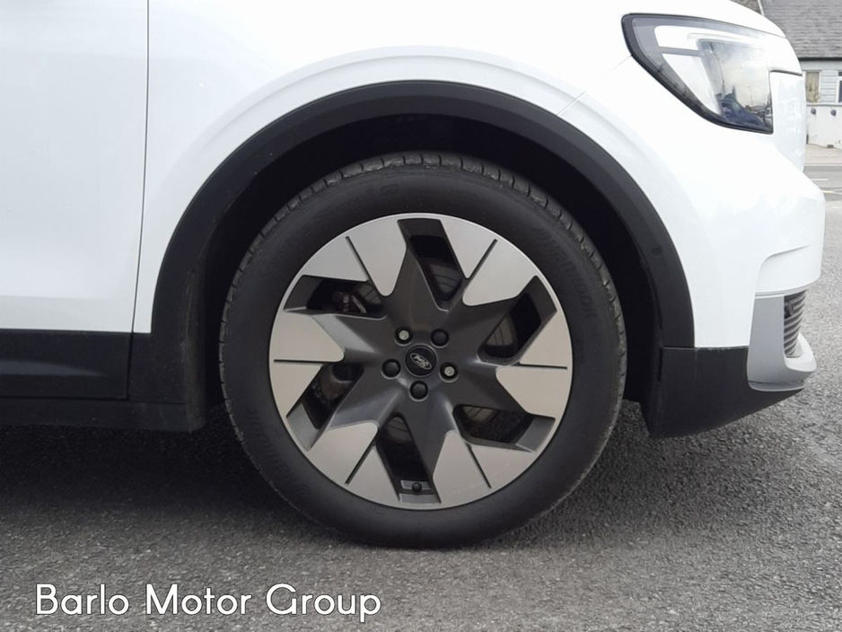 2024 Ford Explorer - image 14