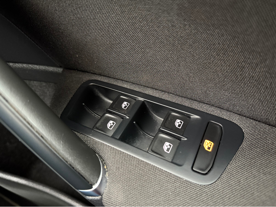 2018 Volkswagen Golf SE NAVIGATION 1.5 TSI BLUEMOTION TECHNOLOGY, 1.4, MANUAL, 2 YEAR NCT, LOW TAX, LOW INSURANCE €16,995