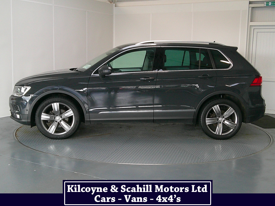 2019 Volkswagen Tiguan - image 4