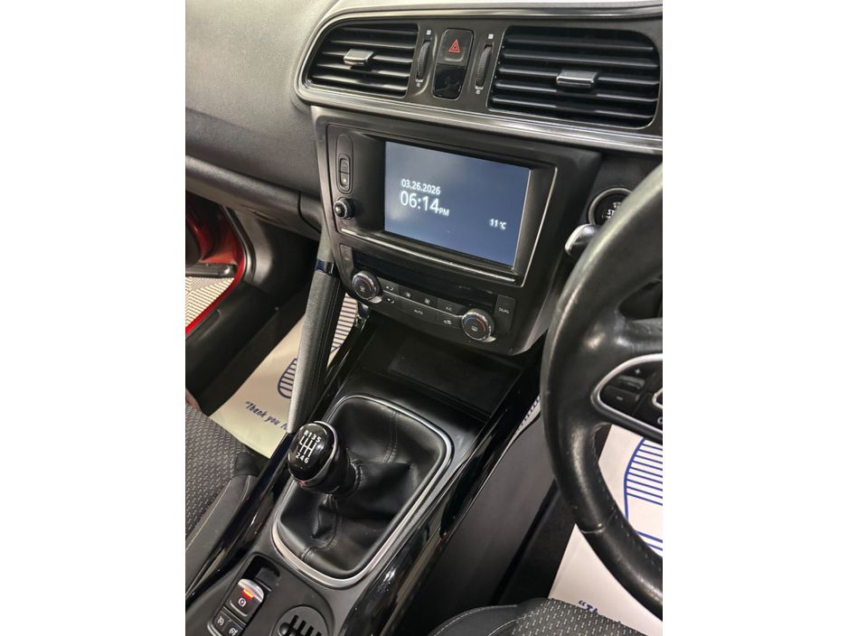 2016 Renault Kadjar - image 12