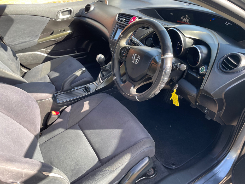 2014 Honda Civic - image 13