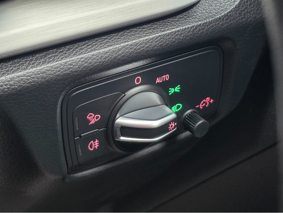 2016 Audi S3 - image 19