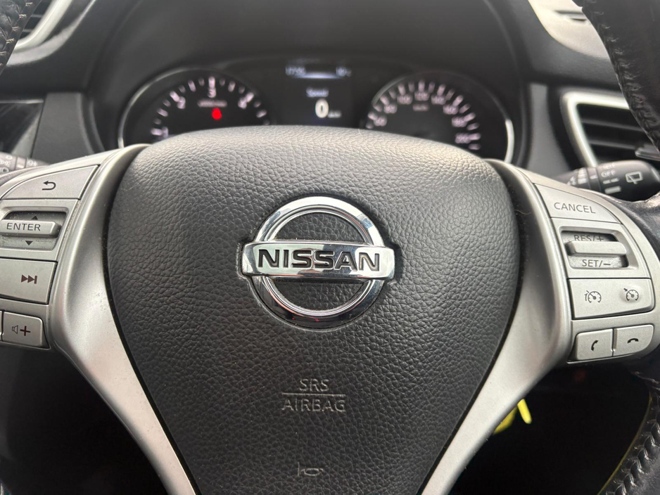 2017 Nissan Qashqai - image 10