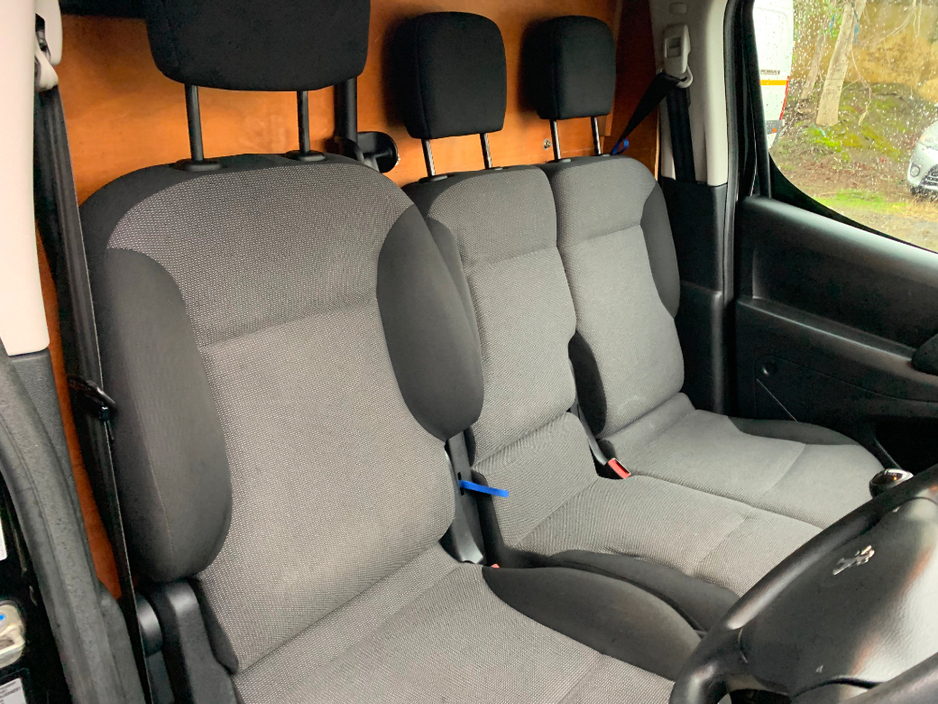 2017 Peugeot Partner 1.6 HDI 75BHP PROFESSIONAL 3 SEATER // PRICE EXCL. VAT // ONE OWNER // EXCELLENT SERVICE HISTORY // €6,463