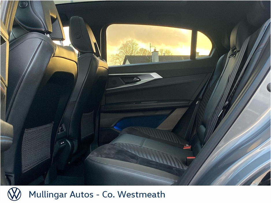 2024 Renault Rafale - image 8