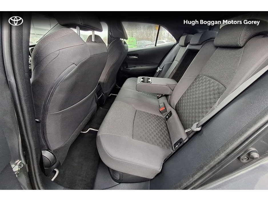 2024 Toyota Corolla - image 7