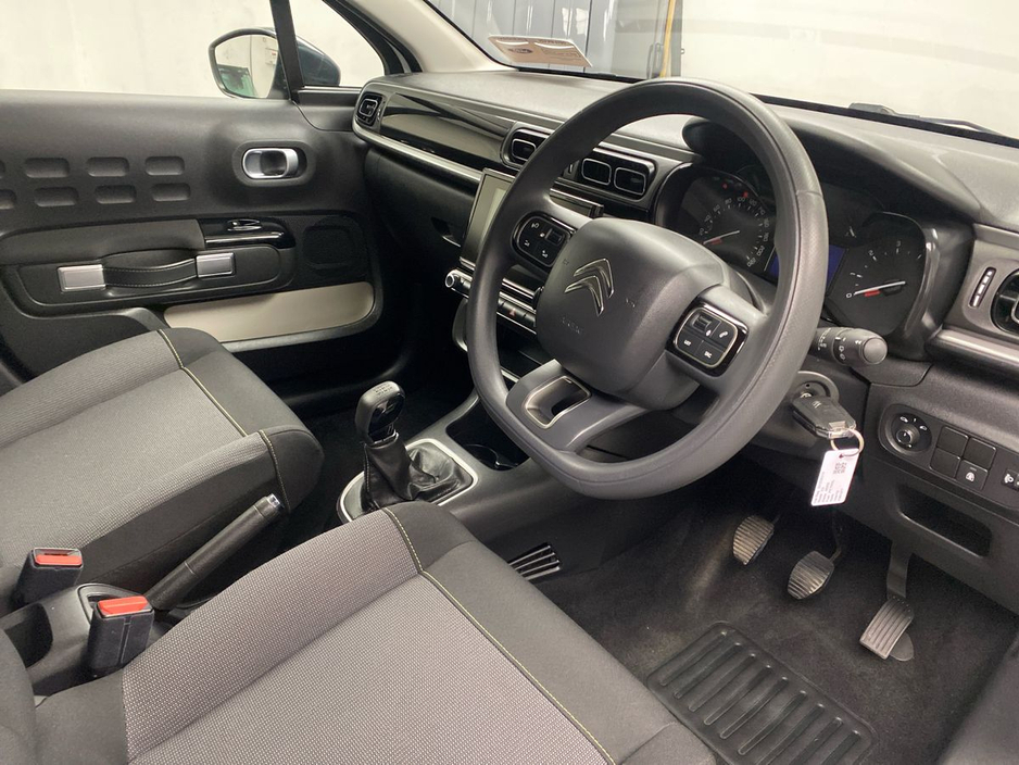 2023 Citroen C3 - image 7