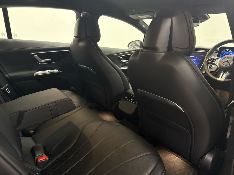 2025 Mercedes-Benz EQE - image 15