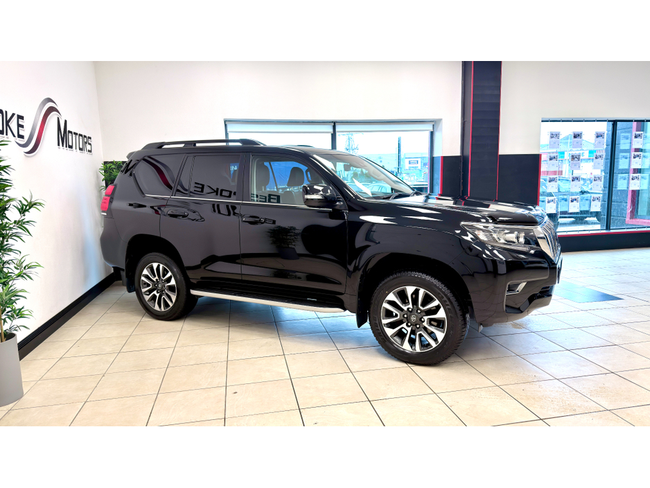 2023 Toyota Landcruiser - image 23