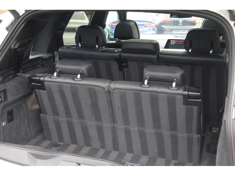 2019 BMW X5 - image 33