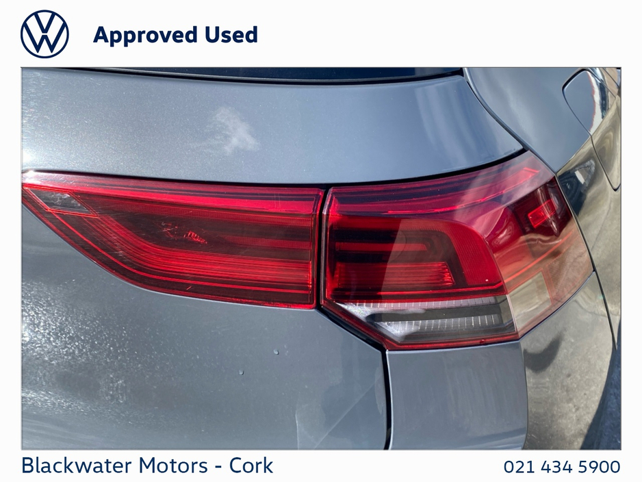 2023 Volkswagen Golf - image 20