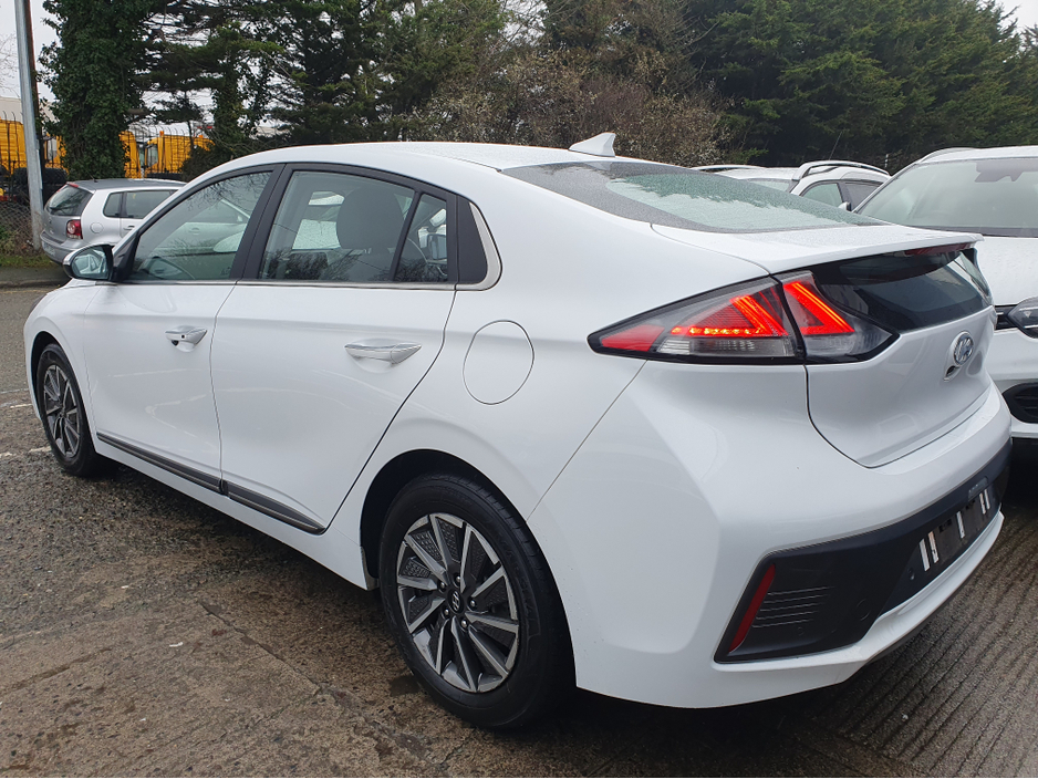 2022 Hyundai Ioniq PREMIUM AUTOMATIC FULLY ELECTRIC NCT 02/28 FINANCE AVAILABLE @ €55 PER WEEK HEATED SEATS/ SAT NAV/ TOUCH SCREEN MEDIA/ BLUETOOTH/ USB/ REVERSE CAMERA/ HISTORY CHECKED €13,950