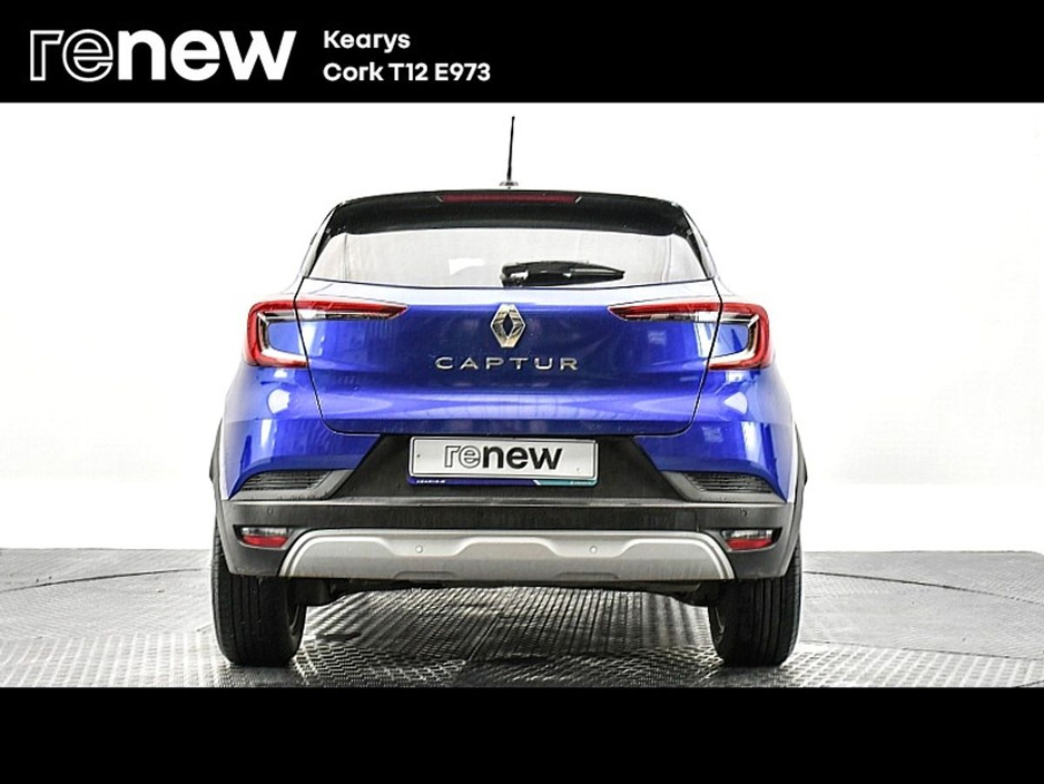 2022 Renault Captur - image 10
