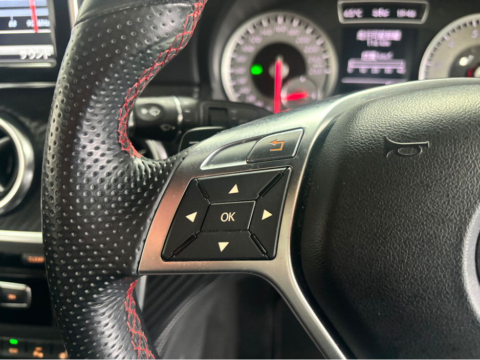 2013 Mercedes-Benz A Class *MERCEDES BENZ* *A-CLASS* *A-180* *LEATHER HEATED BUCKET SEATS* *KEYLESS ENTRY* *REVERSE CAMERA* *PARKING SENSORS* *TRADE INS WELCOME* €12,950