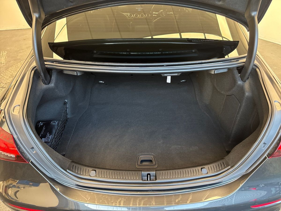2023 Mercedes-Benz E Class - image 9