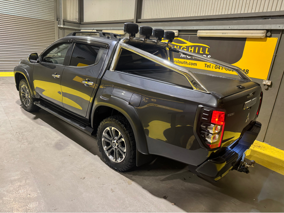 2020 Mitsubishi L200 BARBARIAN X 150PS  2.3 DI-D CR 4 WORK €27,950