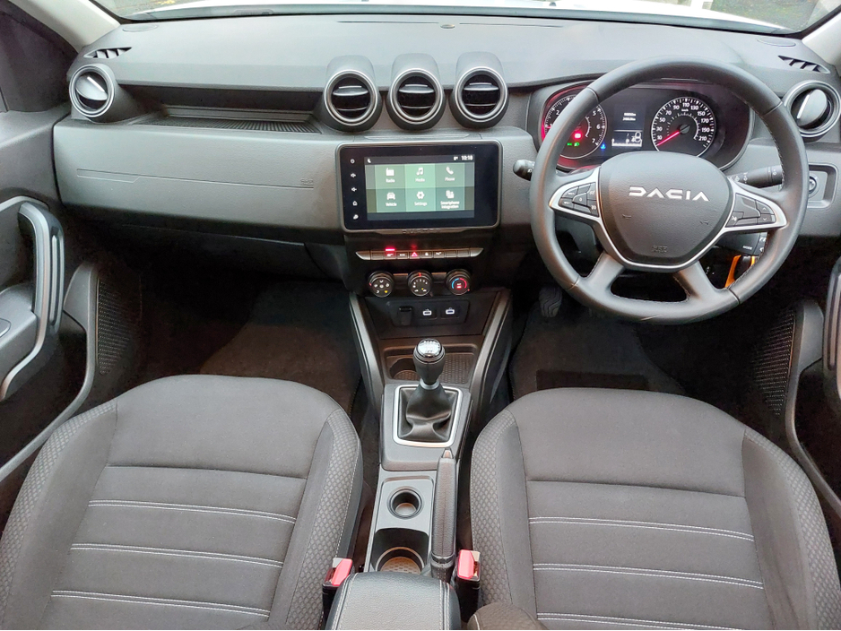 2023 Dacia Duster EXPRESSION BLUE DCI 115 4X2 NB €18,995