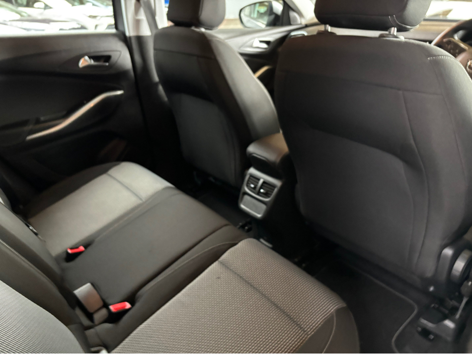 2019 Opel Grandland X - image 7