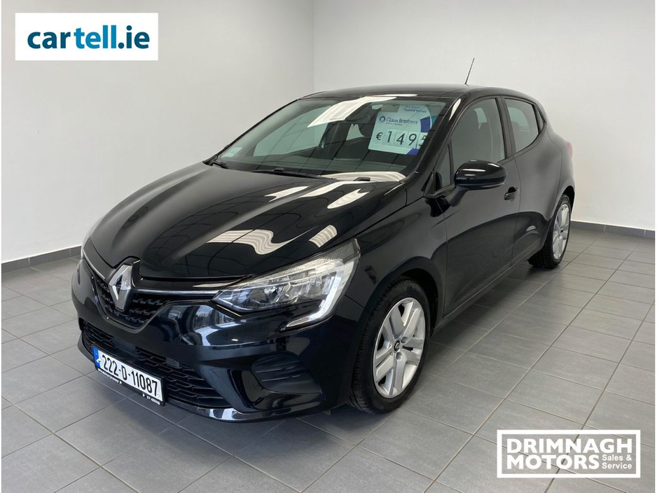 2022 Renault Clio - image 3