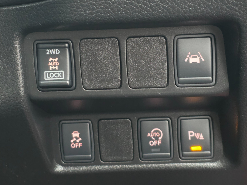 2016 Nissan Qashqai - image 7