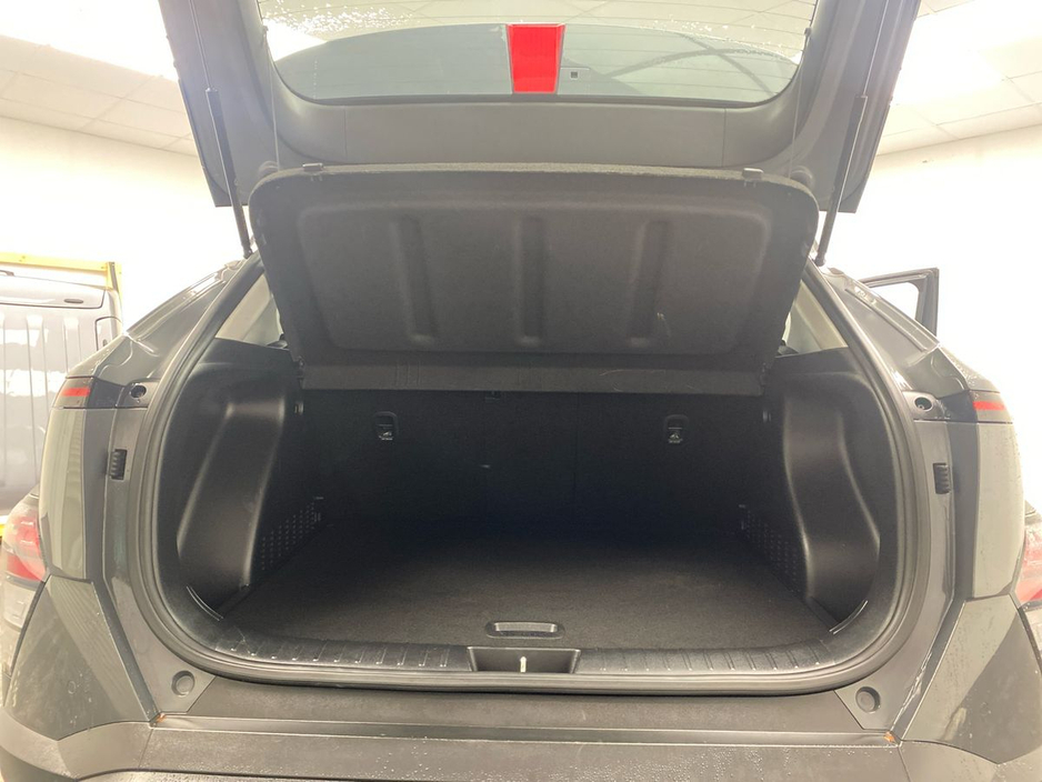 2023 Hyundai Kona - image 9