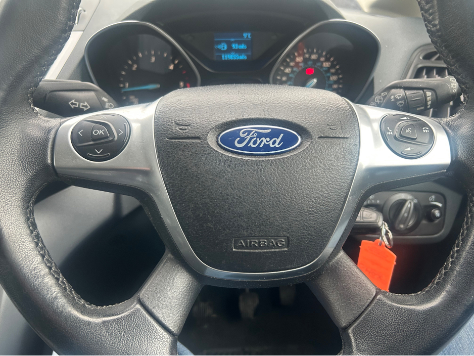 2014 Ford C-Max - image 11