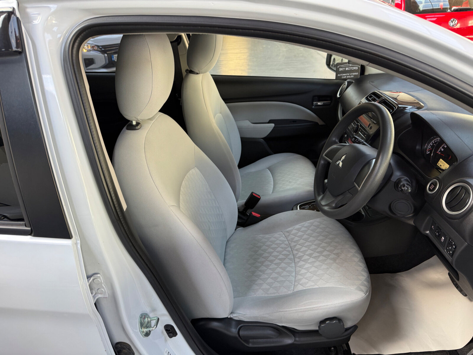 2020 Mitsubishi Mirage - image 20