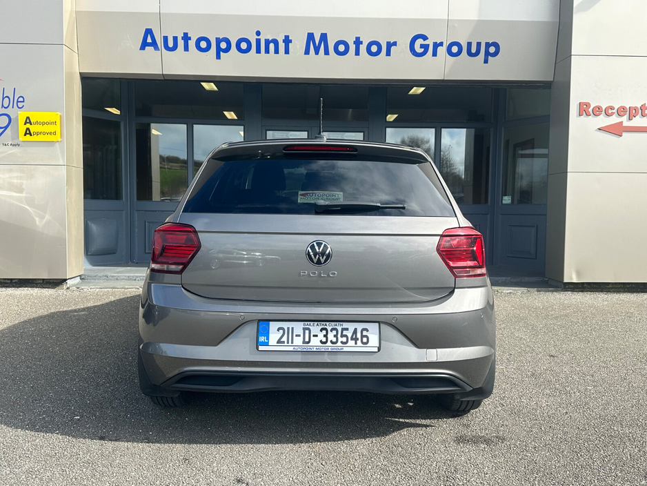 2021 Volkswagen Polo - image 6