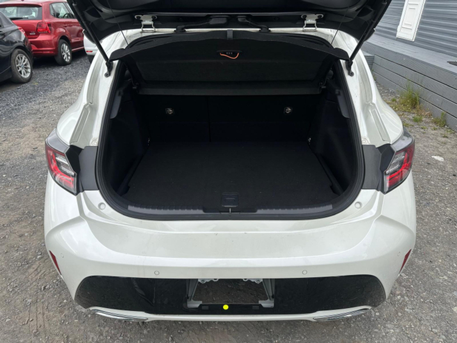 2018 Toyota Corolla SPORT AUTOMATIC HYBRID 1.8 FRESH IMPORT (1184) €17,995