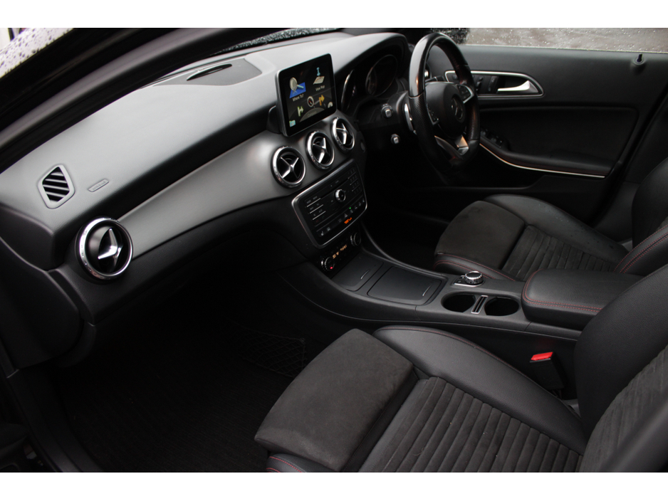 2017 Mercedes-Benz GLA Class GLA220 D 4MATIC AMG-LINE PREMIUM 5DR ESTATE 4 MATIC AUTO //  STUNNING CAR FINISHED IN BLACK // BUY WITH CONFIDENCE AA AND SIMI APPROVED DEALER 2026 // FINANCE ARRANGED // ALL TRADE INS WELCOME //