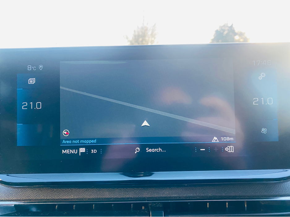 2022 Peugeot 3008 - image 16