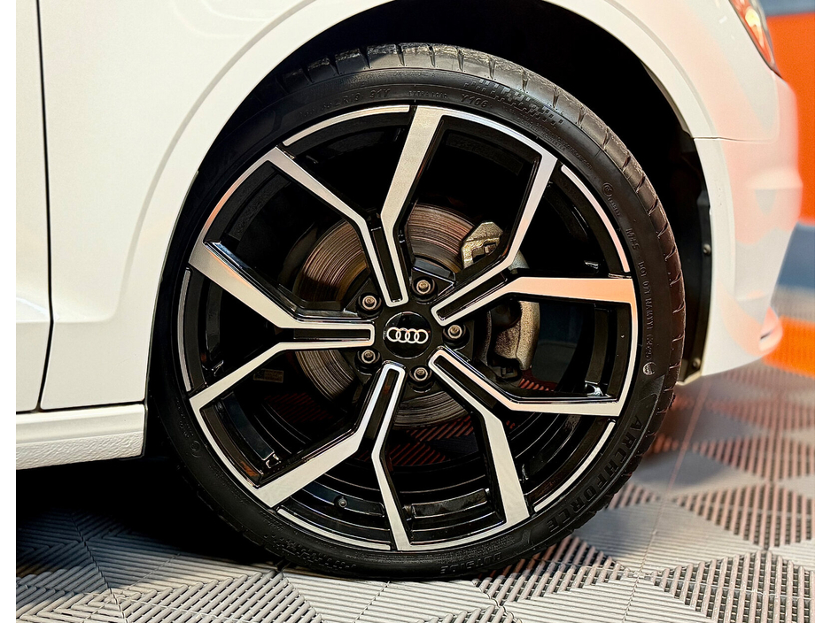 2014 Audi A3 1.4 TFSI S TRONIC SE €14,850