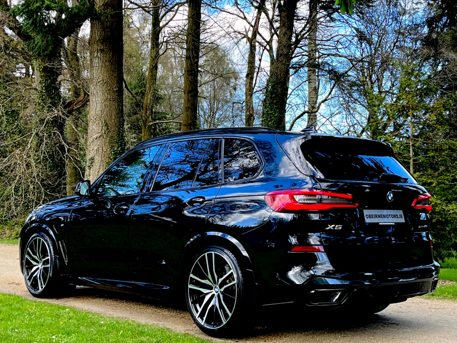 2019 BMW X5 - image 17