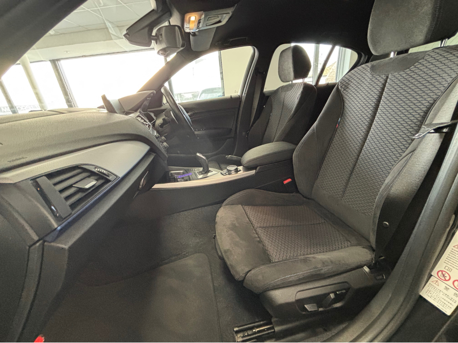 2015 BMW M1 - image 13